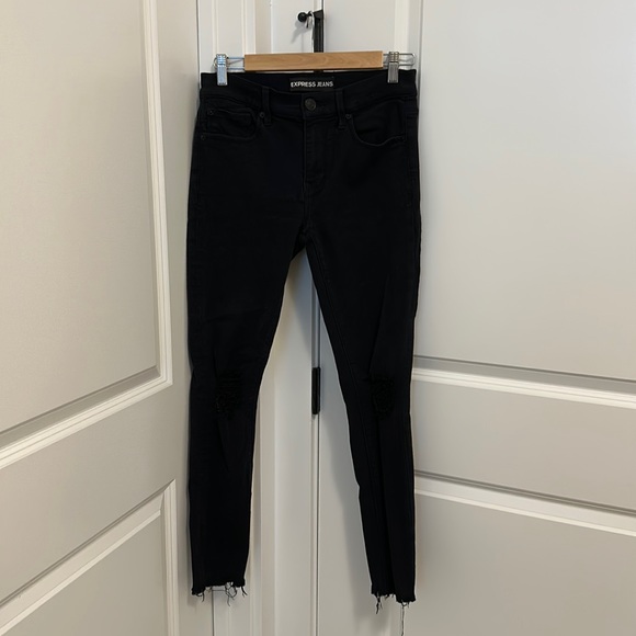 Black Express Cropped Jegging with Raw Hem and Ripped Knees - Picture 1 of 5
